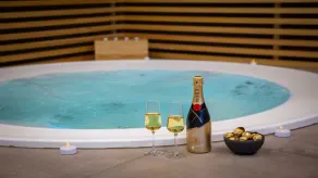 Villa Gemelos – Meerblick, beheizte Pools, Whirlpool, Sauna und Fitnessraum von MyWaycation - Image 3