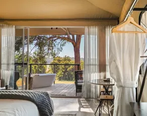 Yira - Uninterrupted Panoramic Sunrise Vistas.  Embrace the magic of dawn at Yira, named for its elevated perch (Noongar for \"up high\"). - Image 4