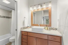 Summit Serenity: Luxury Alpine Ski Escape in Dillon, CO - Image 4