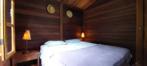 Mountain house with magnificent outdoor area and two wooden chalets - Image 3