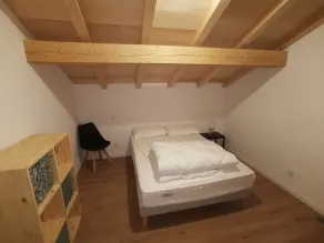 Cosy chalet in the Haut Jura, 2 minutes from the slopes and the GTJ - Image 4