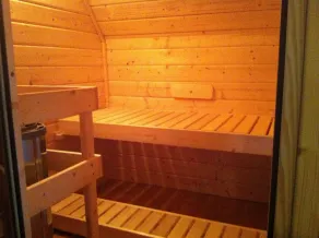 Accogliente casa sul tetto di paglia con sauna, vicino alla laguna, arredata esclusivamente, max. 7pers - Image 2