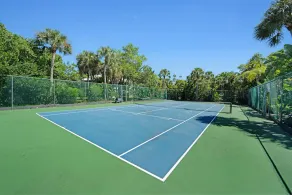 Quintessential Sanibel Beach House - Image 2
