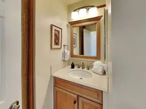 Nani Kai Hale 208- Beachfront 1 bedroom 2 bathroom condo, oceanview - Image 3
