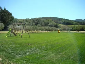 En enestående bondegård omgivet af vinmarker på Côte d'Azur - Image 2