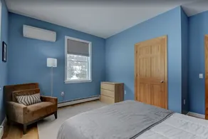 Tranquil mountain view home near downtown North Conway Mountain Views. Cable TV. - Image 5