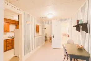 Sleeps 4 Fully Equipped Apartment Near Golf Courses - Image 5