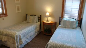 Just Like Home, Private Rooms, Sleeps 16(No Bunk Beds),  13 Miles To Lambeau - Image 5