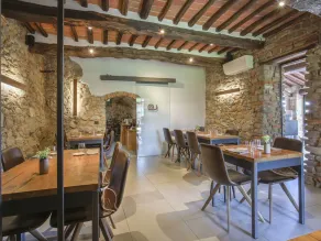 Incantevole appartamento in villa per 4 ospiti con piscina, WIFI, TV, patio e animali ammessi - Image 5