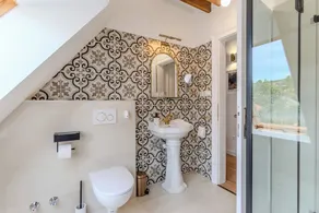 Fulop Panzio Rooms - Image 3