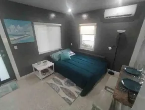 Fully renovated and 5 min away from Miami Airport - Image 5