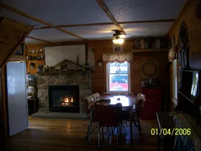 Secluded Cabin on the banks of the world-famous Penns Creek - Image 4