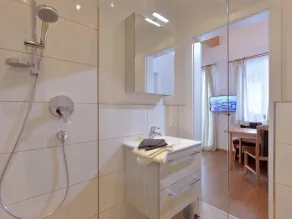 Haus Ramona - apartment/apartment, shower, WC, 2 bedrooms - Image 2
