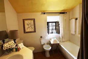 Charming villa from the 18th Century beautifully restored - Image 2