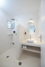 Flisvos Beach Apartments - Image 5