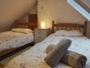 2 bedroom accommodation in Houghton, near Haverfordwest - Image 5