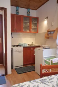 Apartments with parking space Veli Losinj, Losinj - 8060 - Image 5
