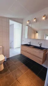 Beautiful holiday home with various extras such as an extended bedroom on the ground floor, veranda - Image 2