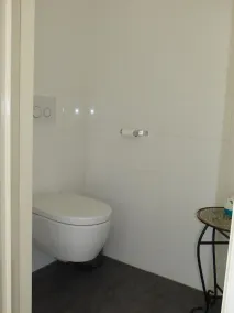La Figue: Luksus 4 personers lejlighed med privat terrasse og stor swimmingpool + sauna. - Image 4
