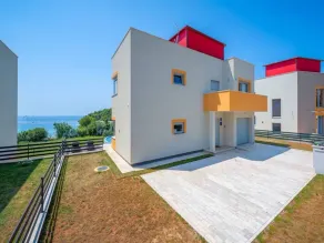 Villa Cedar - Seaside luxury villa with swimming pool - Image 2