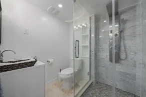 spacious.. - Image 3