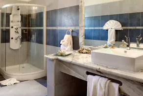 VIP - 3 Bedroom Elegant Villas at Lifestyle All-Inclusive Resort - Image 4