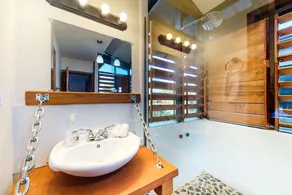 Romantic cabana with veranda, hammock, partial AC & WiFi - walk to the beach - Image 3