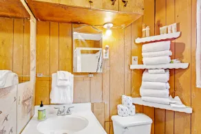 Cabane accueillante et accueillante pour les chiens sur la plage avec vue! - Image 3