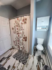 Newly updated 3 bedrooms luxury house - Image 3