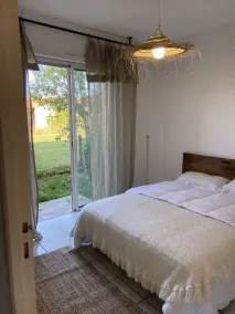 Quiet apartment with pool 5 minutes from the lake - Image 4