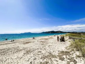 Apartment for 4 guests, pet-friendly, 5 minutes from Almanarre Beach – Hyères - Image 5
