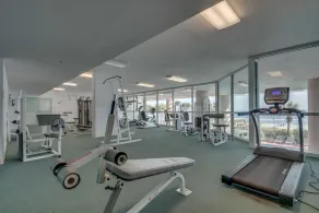 Wunderschön eingerichtetes Penthouse mit 3 Schlafzimmern und 2 Bädern - Image 2