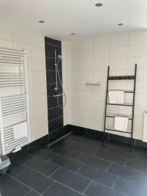 Appartment am Rosenplatz,24 Stunden Check in, Küche, kostenfreie Parkplätze - Image 3
