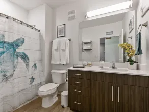 Family Friendly Beach Theme with Hot Tub! - Image 5