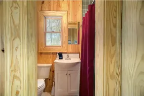 Cozy Guest Cabin-Pet Friendly-Secluded-Peaceful - Image 4