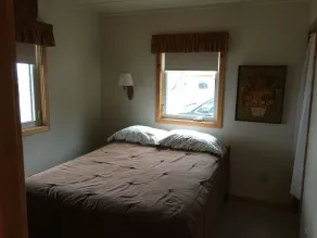 Lake Miltona, MN Weekly Rental Cabin is located right on the beach. - Image 4