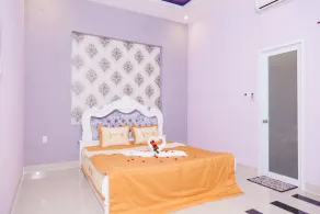 Home Luxury. 38 Nguyen Hien - Image 5