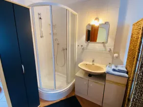 Ideal for commuters or fitters on 27 square meters in Schleusingen for up to 2 people - Image 2