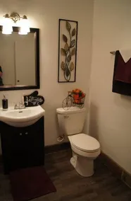 Chic Nostalgic Apartment - Image 4