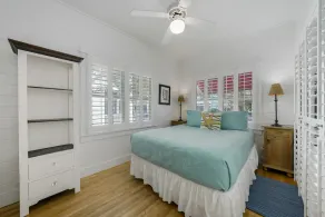 Amazing Porches, Steps From Seaside, FL Beach! One Story + 2 Adult Bikes! - Image 3