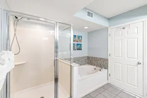 Crescent Shores 1711, 3 Soveværelser Beachfront Condo, Hot Tub og Gratis Wi-fi! - Image 4