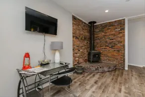 Top of Geyer apartment - Image 2