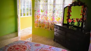 Bamboo Breeze Inn - Una Habitación Casa, Capacidad 2 - Image 5