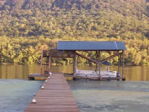 Tennessee River Bed and Breakfast Retreat! Lakefront! No Fees! - Image 5