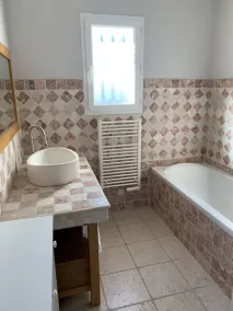Quiet villa between Gard and Ardèche - Image 3