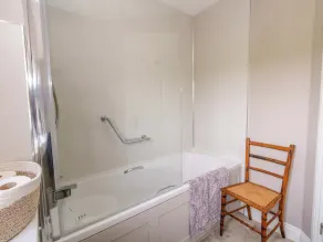 31 Bull Lane - Image 4