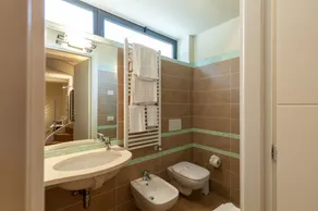 Apartment 'Bacco' with Sea View, Terrace & Wi-Fi - Image 4