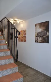 NY !!! Empire House - Image 3