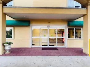 Budget Host Inn Stafford - Houston - Image 3