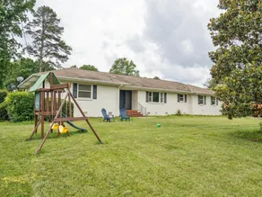 NEW! minutes to downtown - Private Half-Acre Ranch Retreat - Image 2